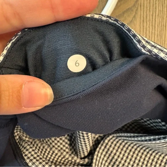 Lululemon Wunder Under Crop II Gingham Luon White Black 6 - Picture 7 of 7
